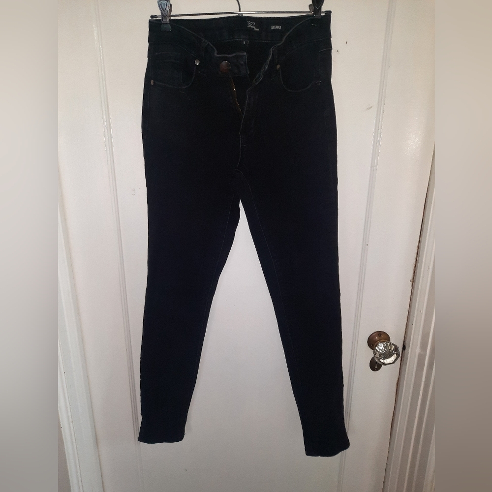1822 Denim Women's Black Skinny Jeans
